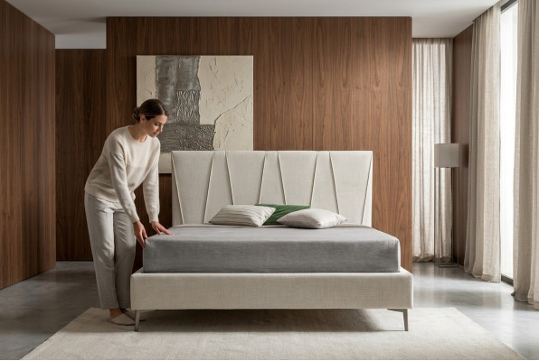 Luxus Hotel Betten Schlaf Zimmer Textil 140x200cm Bett Polster Design Italien