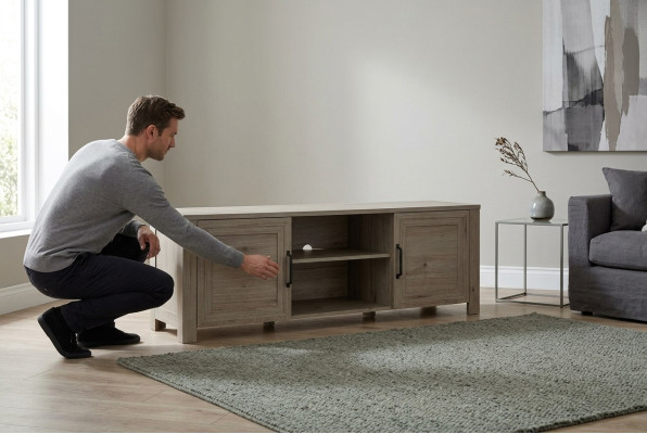 Wohnzimmer Holz rtv Hotel Luxus Sideboard tv Lowboard xxl Schrank Tisch Neu