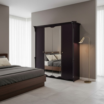 Wunderschöner Kleiderschrank mit Spiegeltüren in edlem italienischen Design