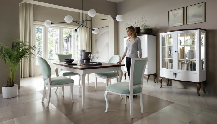 Esszimmer Garnitur Set Klassische Tisch 4x Stühle Vitrine Kommode 7tlg