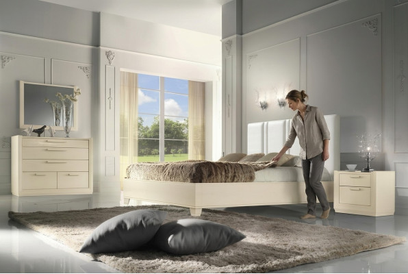 Garnitur Set Schlafzimmer Bett Nachttisch Kommode Spiegel Luxus Holz Design 5tlg