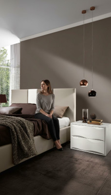 Nachtkonsolen Nachttische  Konsolen Beistell Tisch Holz Modern Design Nachttisch