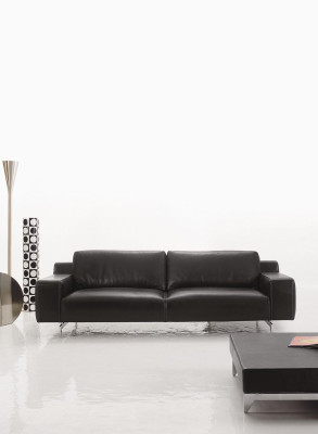Dreisitz Luxus Sofa 3 Sitzer Sofas Sitz Design Couch Möbel Stil Leder Schwarz