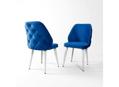 Hölzerne gepolsterte Stuhl blau zurück Chesterfield auf weißen Beinen Esszimmer