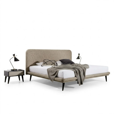 Edle Schlafzimmer Möbel Braunes Textil Bett Designer Holz 2x Nachttische