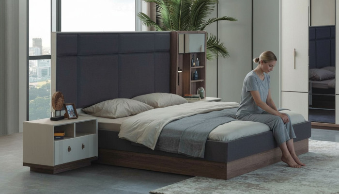 Graues Schlafzimmer Bett Designer Garnitur Doppelbett 2x Nachttische