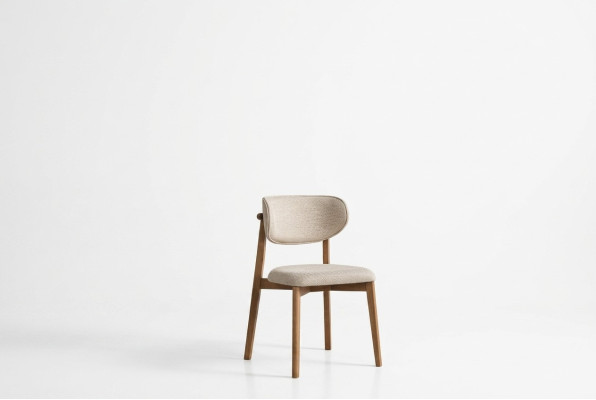 Schicker bequemer Esszimmerstuhl in Beige aus Qualitätsholz Exklusive