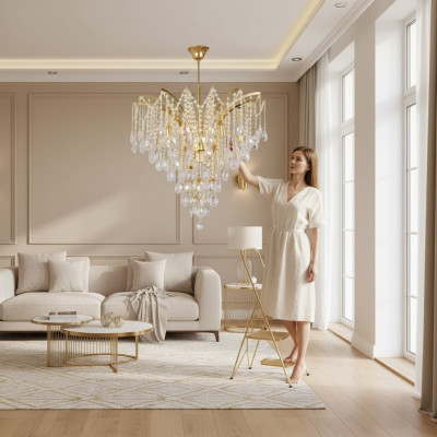 Exklusiver Kristall Kronleuchter für ein stilvolles Wohnzimmer Ambiente