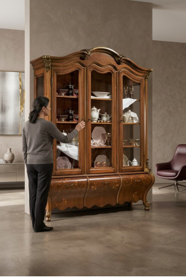 Luxus Holz Vitrine Anrichte Design Schränke Braun Italienische Möbel