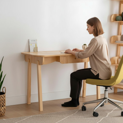 Beiger Schreibtisch Designer Computertisch Luxuriöse Robuste Büromöbel