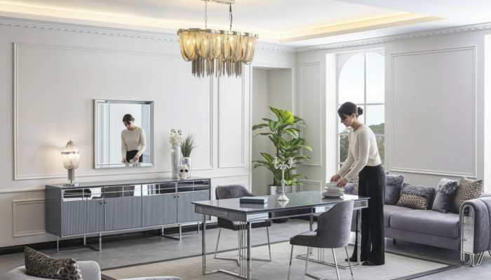 Esszimmer Garnitur Esstisch 4x Stühle Anrichte Spiegel Möbel Gruppe