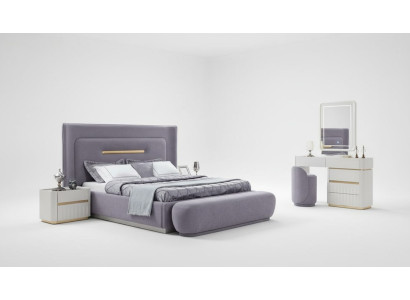 Schlafzimmer Bett Sitzbank Nachttische Schminktisch Pouf Spiegel Violett 7tlg