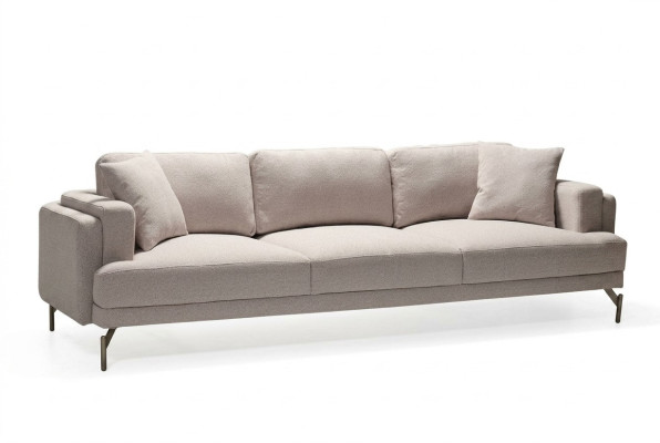 Elegantes beige 3-Sitzer Sofa aus Textil im modernen Design