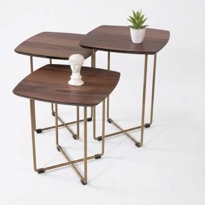 Stabile Beistelltische mit Metallfuß im minimalistischen Stil 3tlg.