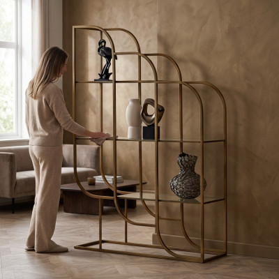 Modernes Regal – harmonisches Zusammenspiel von Stil Trennwand