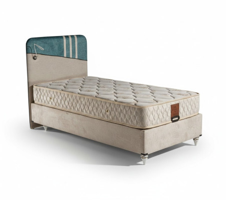 Modernes Bett mit Matratze aus Holz und Textil in Beige