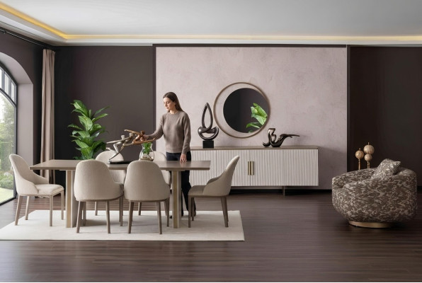 Esszimmer-Set mit Tisch, 6 Stühlen, Sideboard und Spiegel