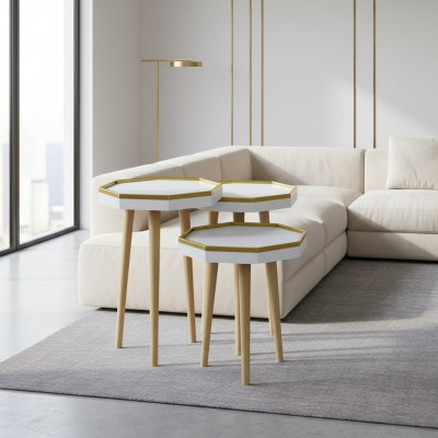 Eleganter weißer Beistelltisch aus Holz für modernes Zuhause