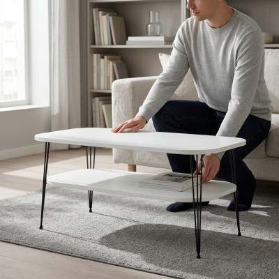 Moderner weißer Couchtisch aus Holz mit Edelstahl-Design