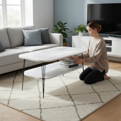 Moderner grauer Couchtisch aus Holz mit Edelstahl-Design