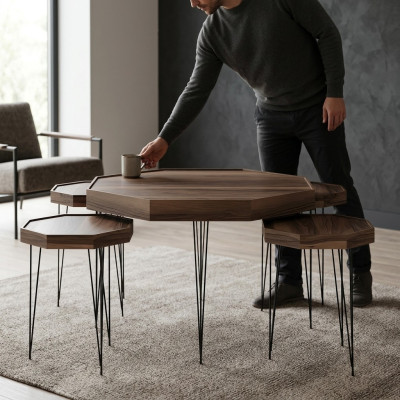 Eleganter Brauner Holz Couchtisch mit Beistelltischen im modernen Stil
