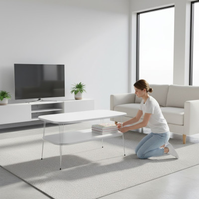 Eleganter weißer Couchtisch aus Holz für modernes Wohnzimmer