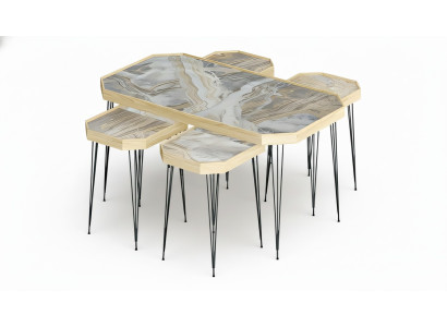 Eleganter Beistelltisch aus Holz in Beige für modernes Wohndesign