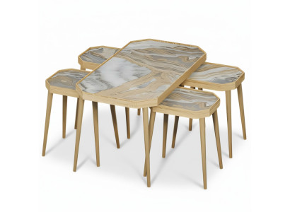 Eleganter Beistelltisch aus Holz in Beige für modernes Wohnambiente
