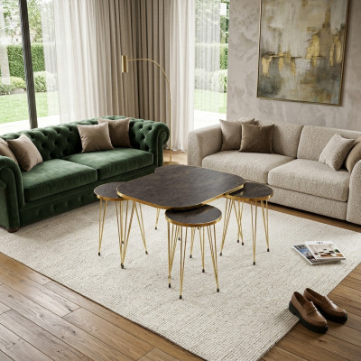 Eleganter brauner Couchtisch mit vier Beistelltischen aus Holz