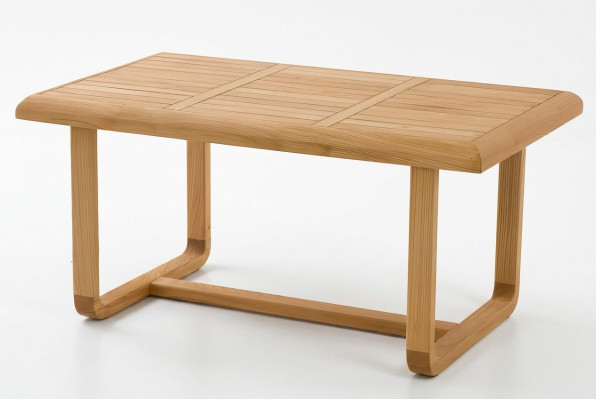 Eleganter Esstisch aus Holz in Braun für modernes und rustikales