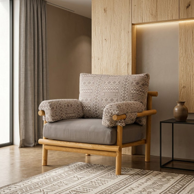 Moderner beiger Stoffsessel aus Holz für Terrasse und Balkon