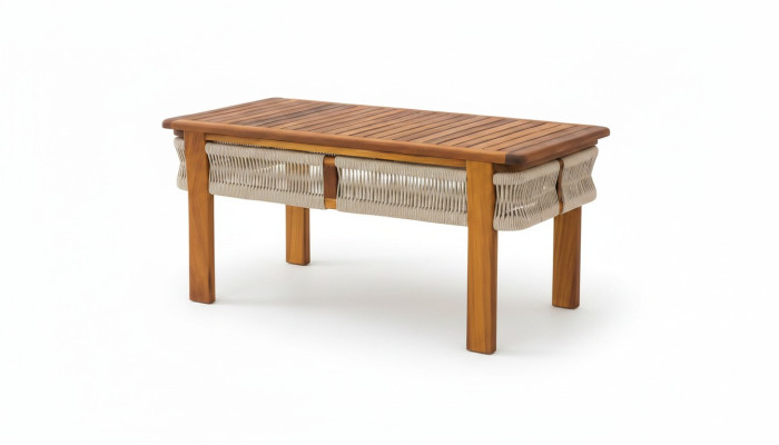 Eleganter Holztisch in Braun für modernes Esszimmer