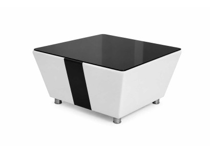 Stilvoller Couchtisch in Weiß mit Glasplatte für moderne Wohnzimmer