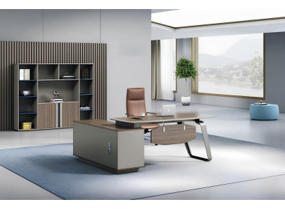 Stilvolles Büro-Set Exklusiver Echschreibtisch Praktisches Bücherregal