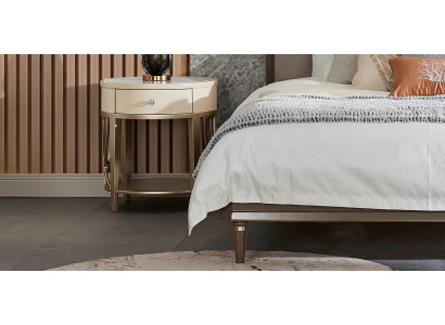 Design Nacht Tisch Konsole Beistell Konsolen Tische Schlaf Zimmer Luxus Echtholz