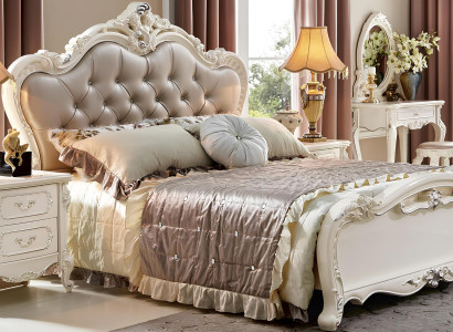 Klassischer Echtholz Tisch Nachttisch Konsole Holz Konsolen Tische Barock