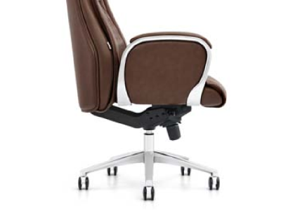 Kunstleder-Sessel in Schwarz mit Edelstahlrahmen modern und elegant