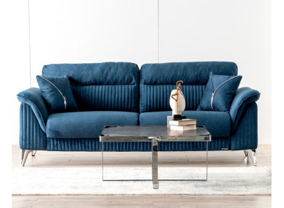 Komfortabler 3-Sitzer Sofa mit elegantem Design Perfekt für stilvolles Wohnen