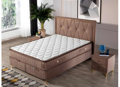 Luxuriöses Boxspringbett Elegantes Kopfteil für höchsten Komfort und Stil