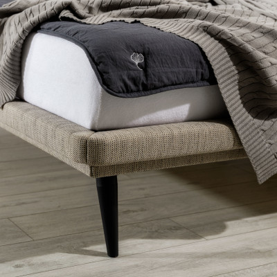 Edles Schlafzimmer Set Designer Doppelbett Kleiderschrank Nachttische