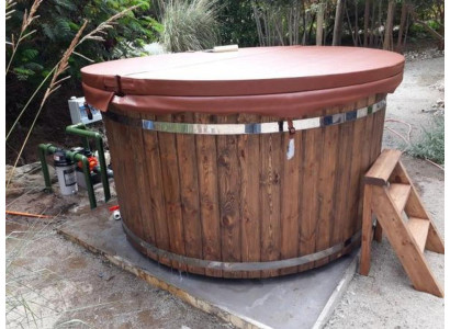 Badefass Wellnesspool Warmwasserbad Holzbottich Whirlpool