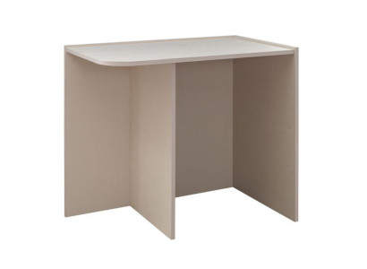 Beiger Holzschreibtisch im modernen Design für Büro und Home-Office