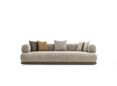 Wohnzimmer 4-Sitzer Dreisatzsofa Polster Möbel Stoff Beige Modern Couch