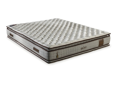 Weiße Textilmatratze in modernem Design für erholsamen Schlaf