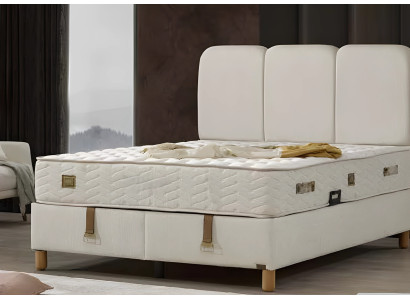 Weißes modernes Bett mit Matratze aus Holz und Textil