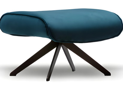 Schmaler, kompakter Hocker, geeignet für einen kleinen Raum in Ihrer Wohnung.