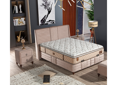Elegantes Beiges Bett mit Matratze aus Textil und Holz