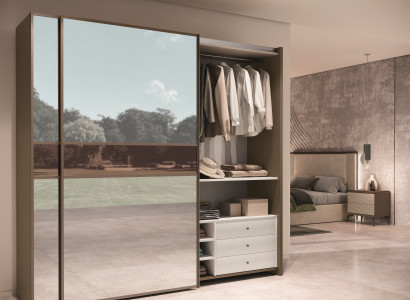 Schrank aus Holz – Für mehr Ordnung und Stil in Ihrem Wohnzimmer.