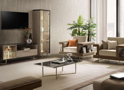 TV-Lowboard aus Massivholz – Schickes Möbelstück für Ihr Wohnzimmer.