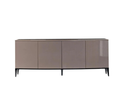 Elegantes beige Holz Sideboard im klassischen Design